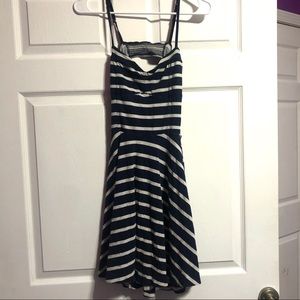 Summer Striped & Flowy Dress from Aeropostale (M)